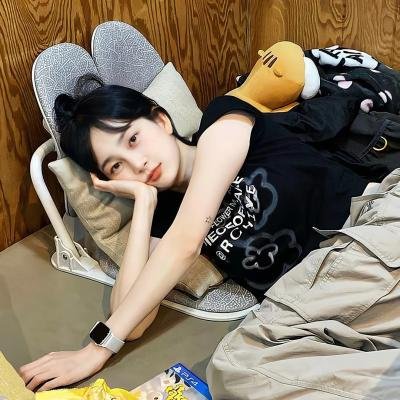 北极百货的秋乃小姐